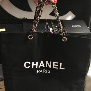 New Chanel Cloth Tote | BLACK, Gold Chain 🖤